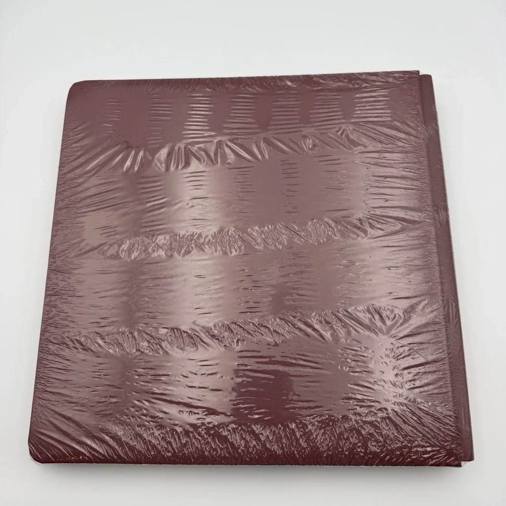 CREATIVE MEMORIES Scrapbook Album w/Pages‎ Burgundy w/ Gold Trim